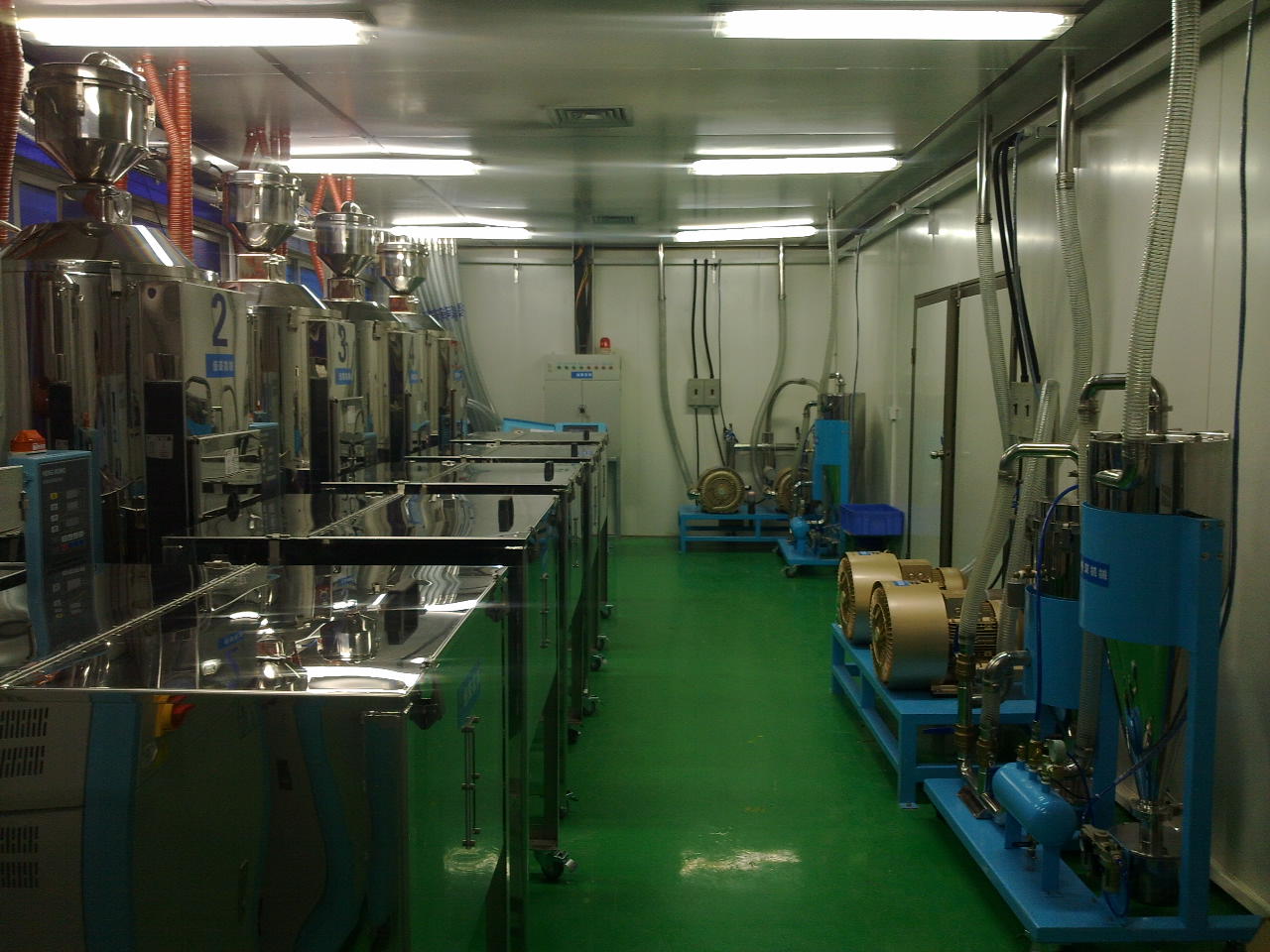 集中供料系統(tǒng)的應(yīng)用場景和優(yōu)勢分析 集中供料系統(tǒng)的應(yīng)用場景和優(yōu)勢分析