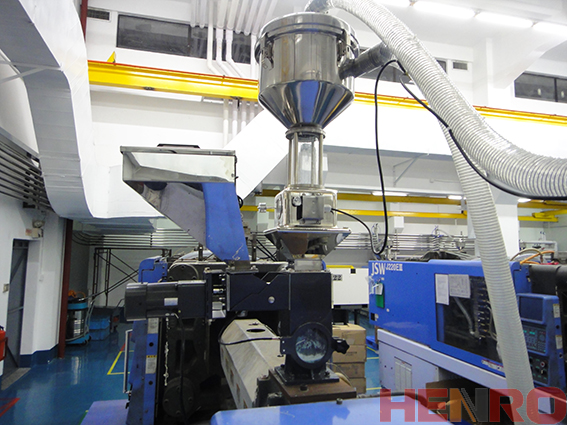 注塑集中供料系統(tǒng)的作用有哪些 注塑集中供料系統(tǒng)的作用有哪些