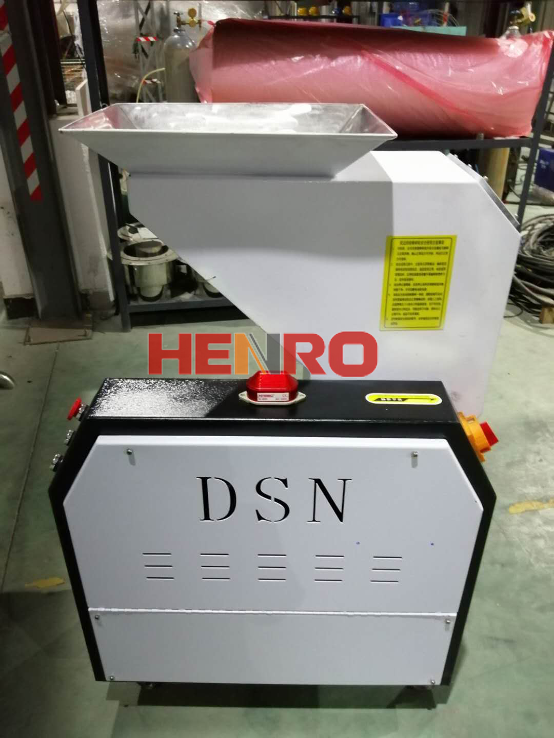 中速粉碎機(jī)的拆卸方法和注意事項(xiàng)介紹 中速粉碎機(jī)的拆卸方法和注意事項(xiàng)介紹